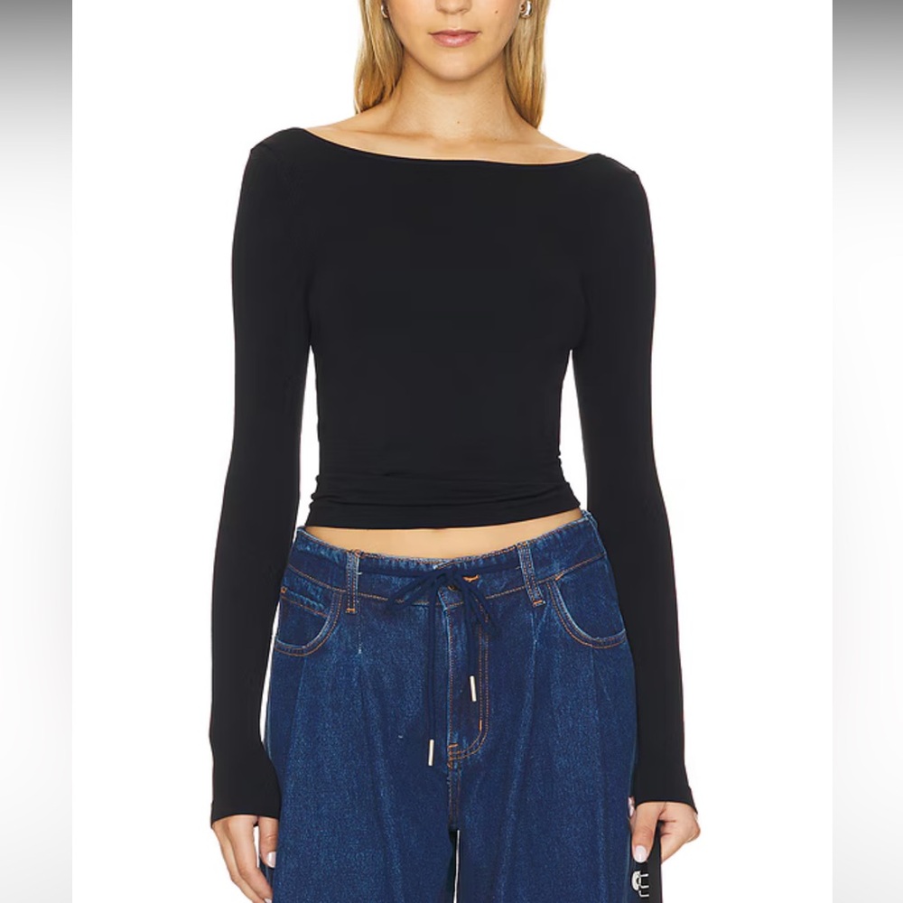 x Intimately FP Low Back Seamless Long Sleeve in Black. Size XS. Never worn.